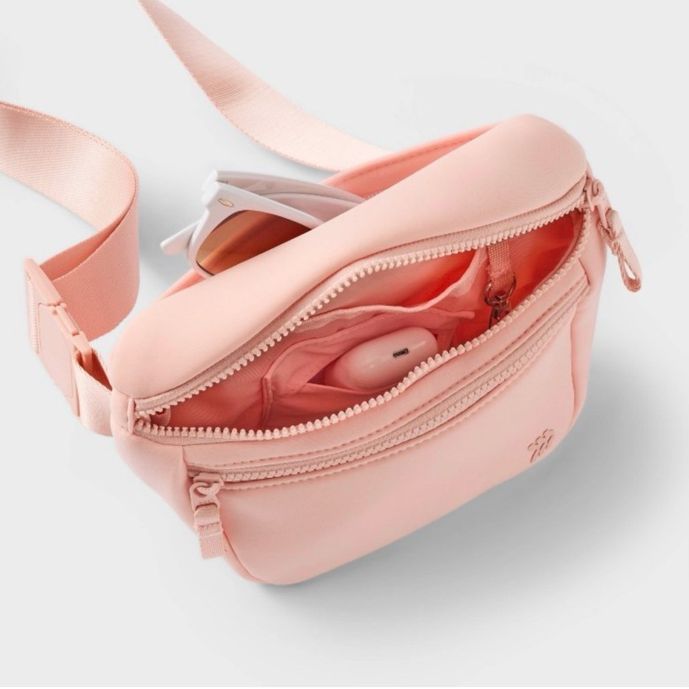 Premium Pink Belt Bag - Water Resistant Knit Fanny Pack